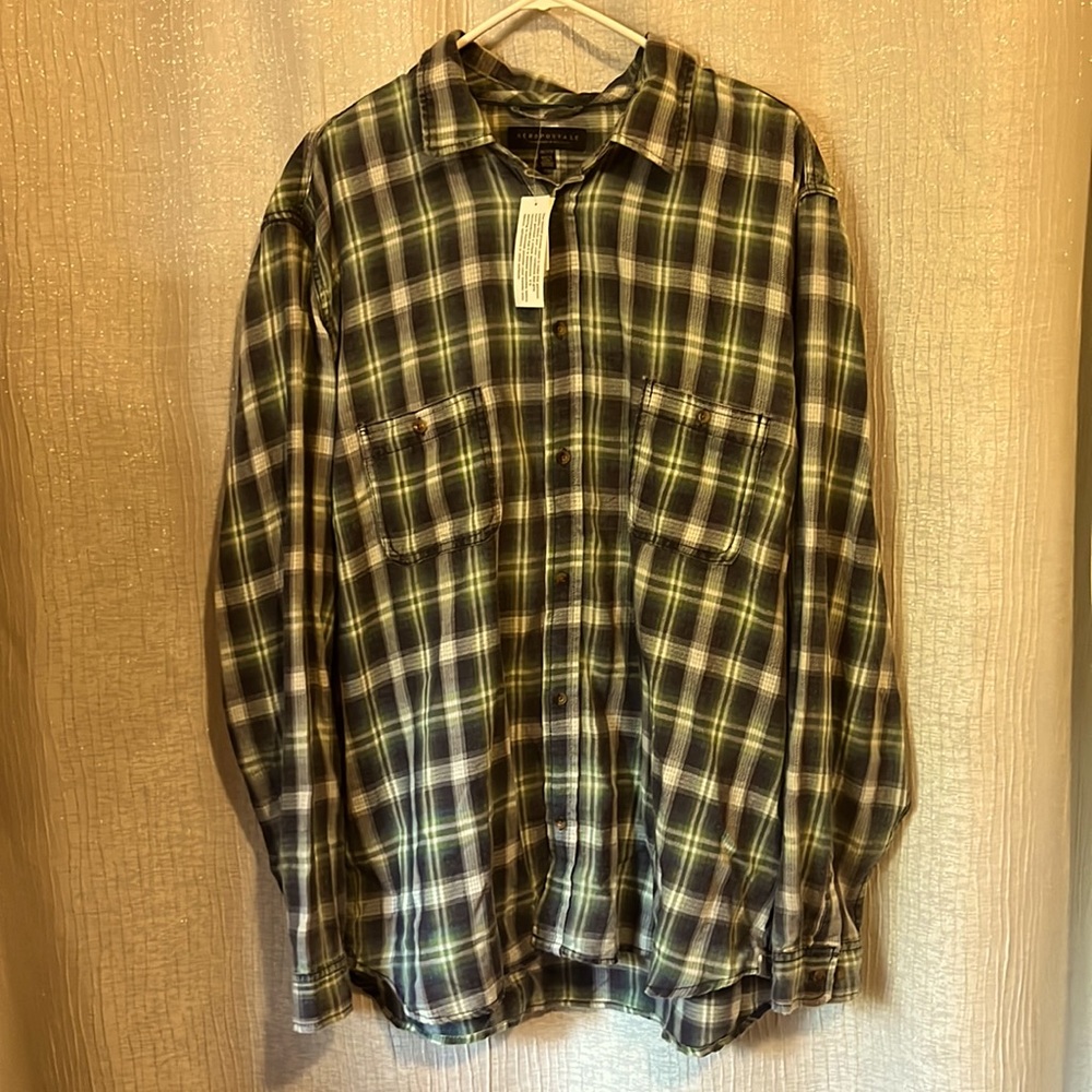 NWT Plaid Button Up